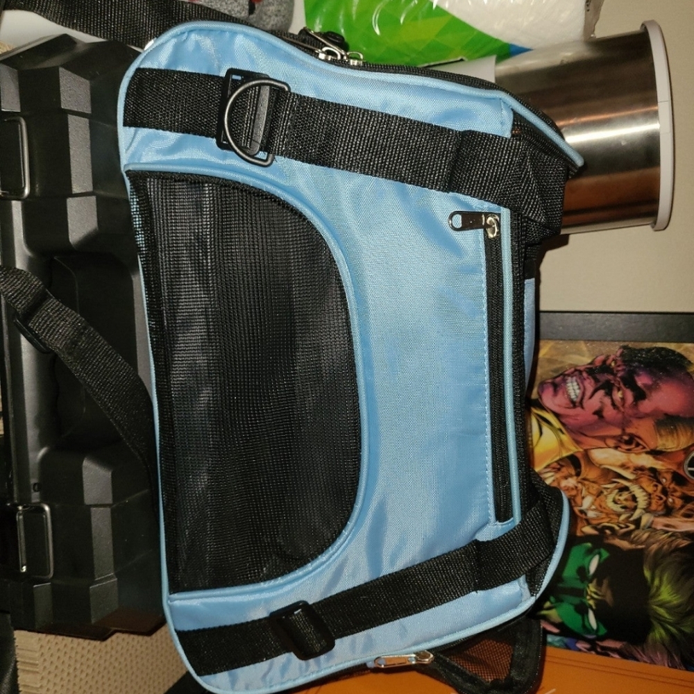Kitten carrier